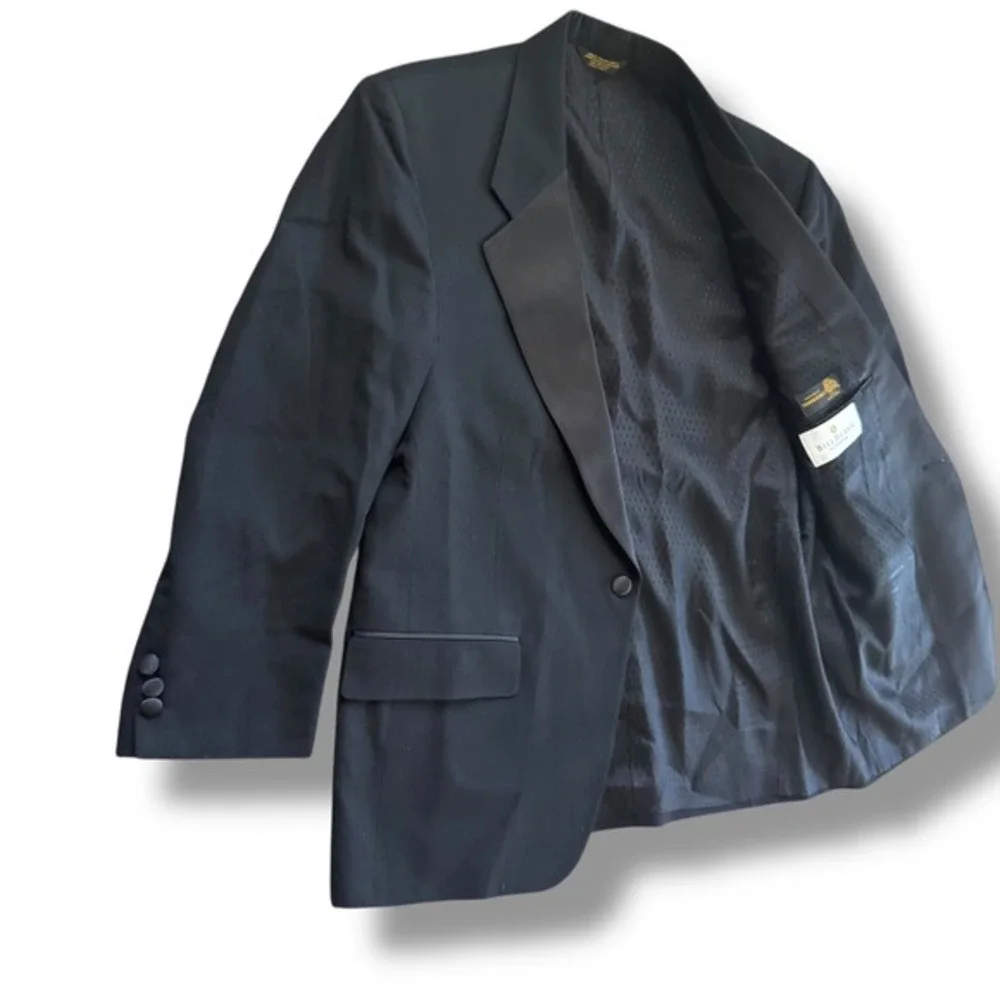 Vintage‎ Bill Blass Menswear 1980s Black Wool Tuxedo Jacket Satin Lapels 42R